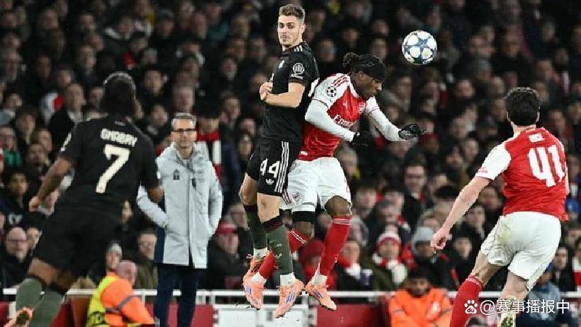 枪手势不可挡！阿森纳3-1力克拜仁，欧冠五连胜创纪录，德甲霸主尝首败！